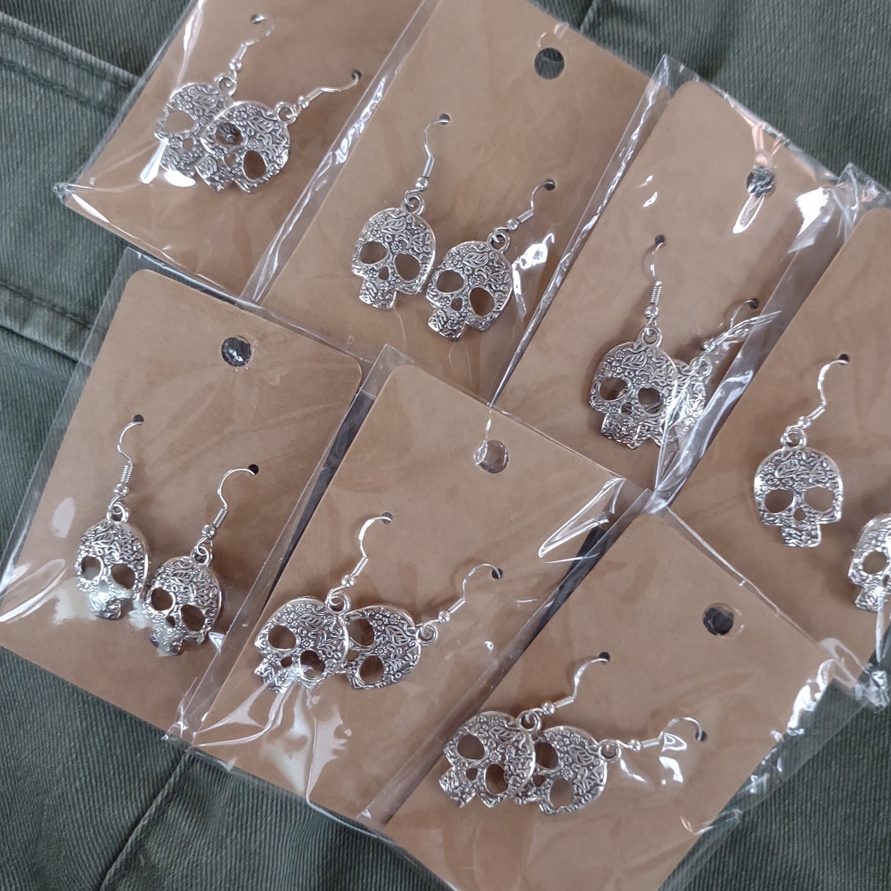 Silver Skull Earrings
